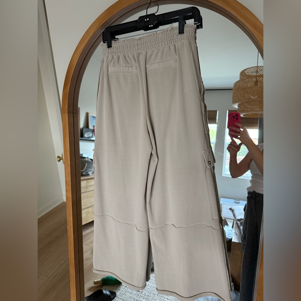 Anthropologie Daily Practice Cargo Pants - size small petite - Picture 3 of 11